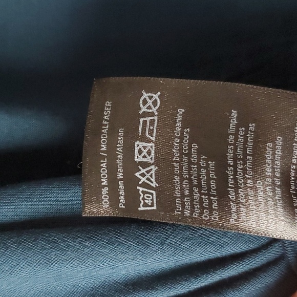 Ivy Park XS teal sleeveless top - Picture 11 of 11